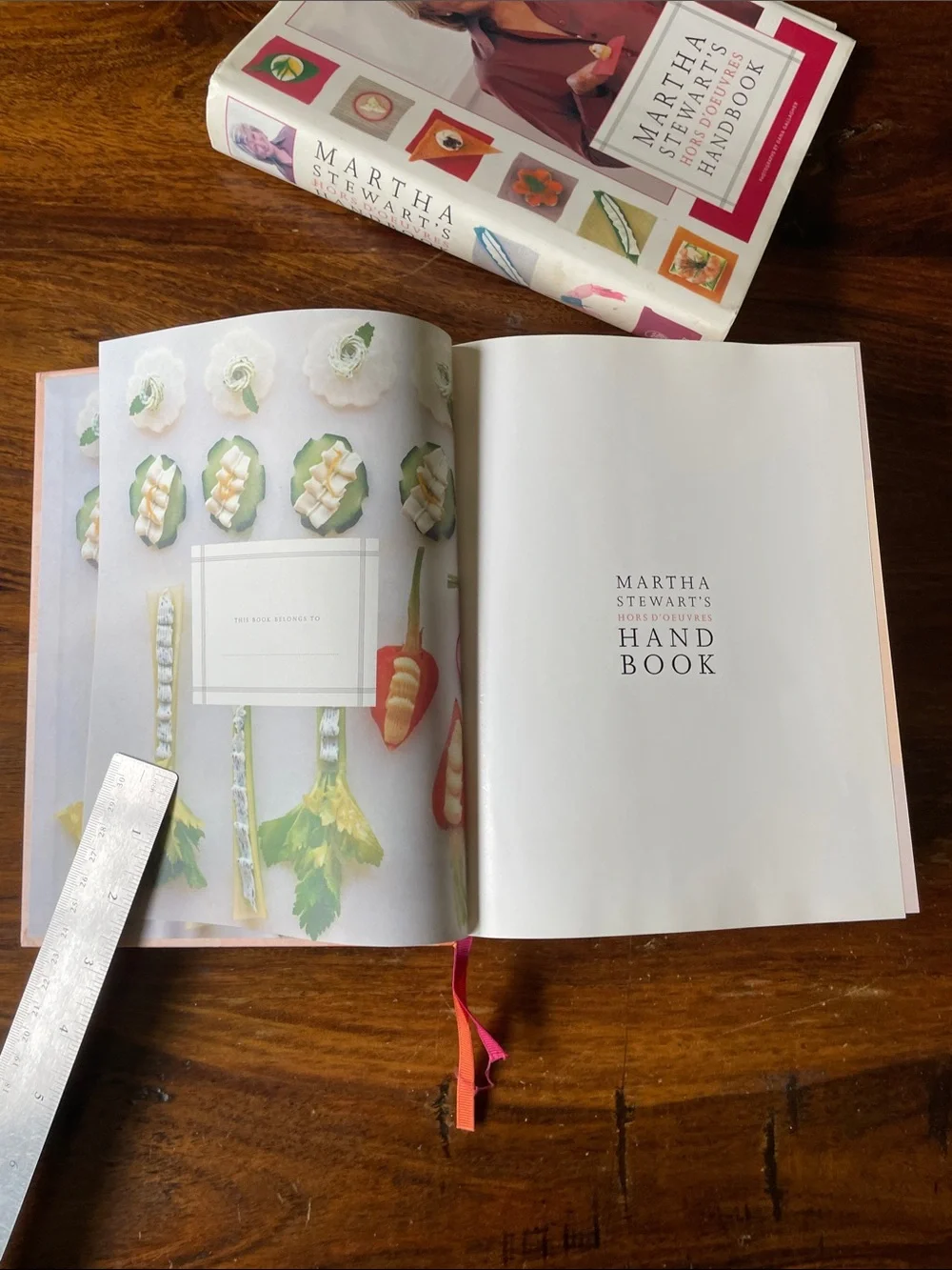 Martha Stewart Hors D’Oeuvres Handbook (C)1999 First Edition + First Printing